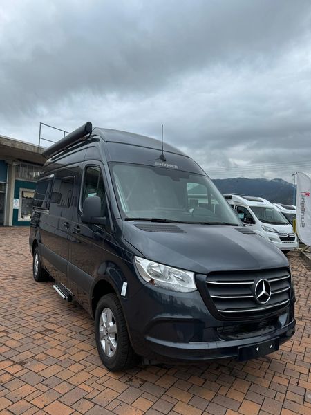 Hymer Grand Canyon S  593 cm tetto sollevabile