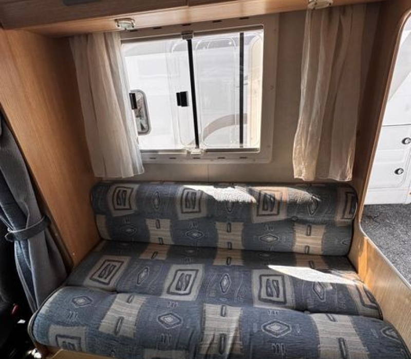 camper-usato-famiglia-mansardato-camper land 3000-brescia-occasione (13)