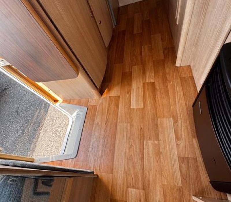 camper-usato-famiglia-mansardato-camper land 3000-brescia-occasione (14)