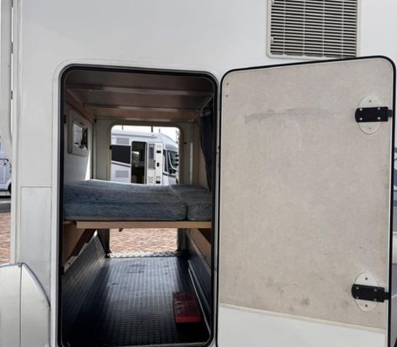 camper-usato-famiglia-mansardato-camper land 3000-brescia-occasione (26)