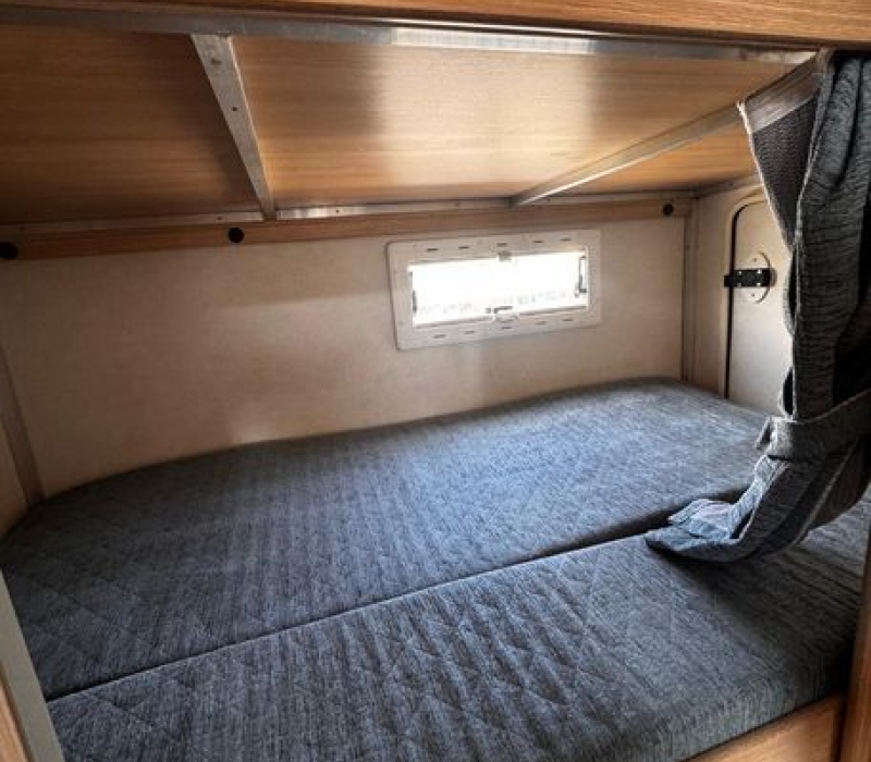 camper-usato-famiglia-mansardato-camper land 3000-brescia-occasione (39)