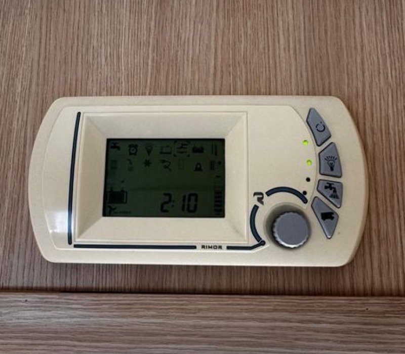 camper-usato-famiglia-mansardato-camper land 3000-brescia-occasione (51)