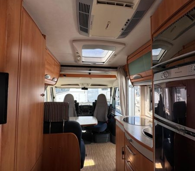 Motorhome Hymer_bSL574_Compatto_Camper land 3000_Brescia (33)