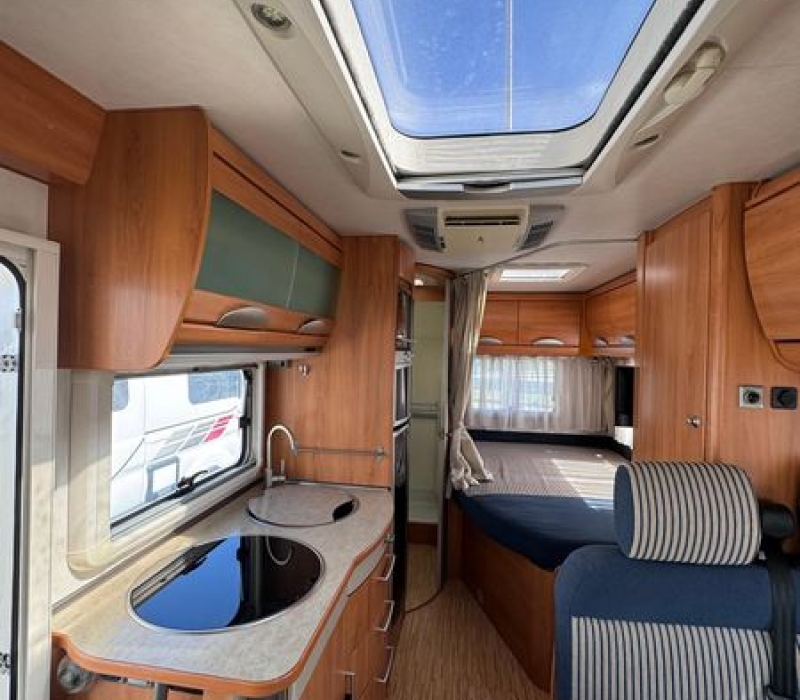 Motorhome Hymer_bSL574_Compatto_Camper land 3000_Brescia (44)