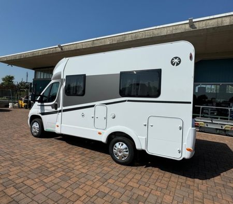 Camper semintegrale 595 cm-Sunlight T58 (1)