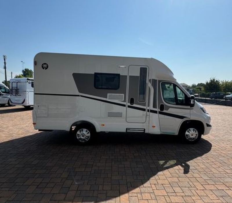 Camper semintegrale 595 cm-Sunlight T58 (10)