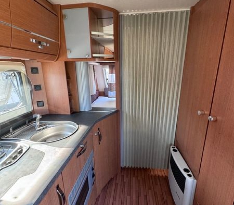 Caravan Knaus_Camper land3000_Brescia (3)