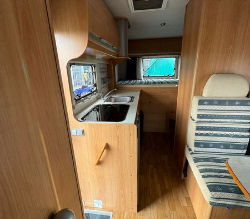 Elnagh Marlin 65G garage grande_Camper Land 3000_Brescia (40)