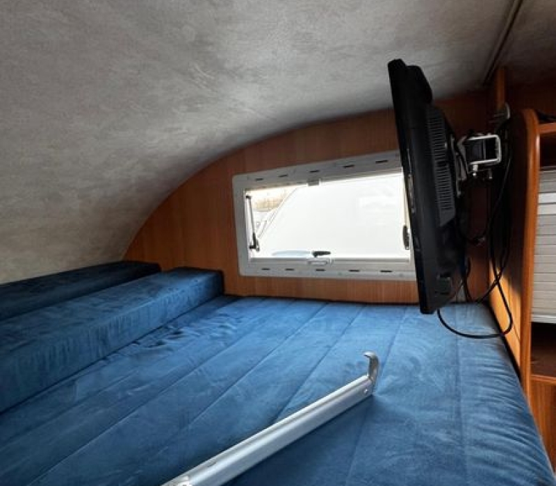 Camper mansardato 7 posti letto_usato_Camper Land 3000_Brescia (23)