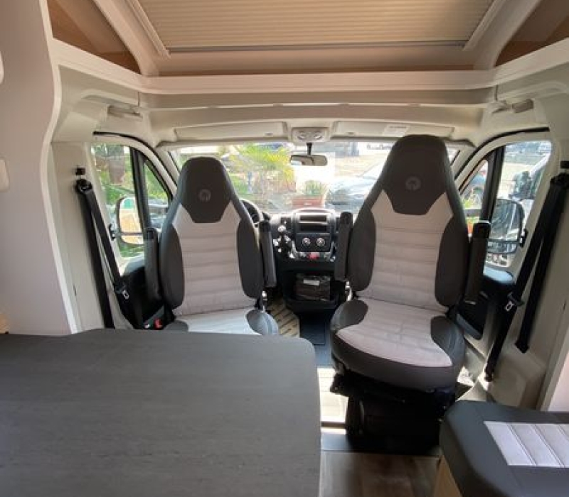 SEmintegrale 699_letti gemelli-garage grande-letto basculante-camper land 3000_brescia (27)