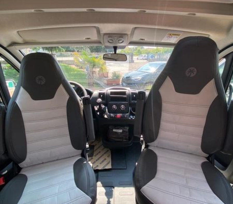 SEmintegrale 699_letti gemelli-garage grande-letto basculante-camper land 3000_brescia (28)