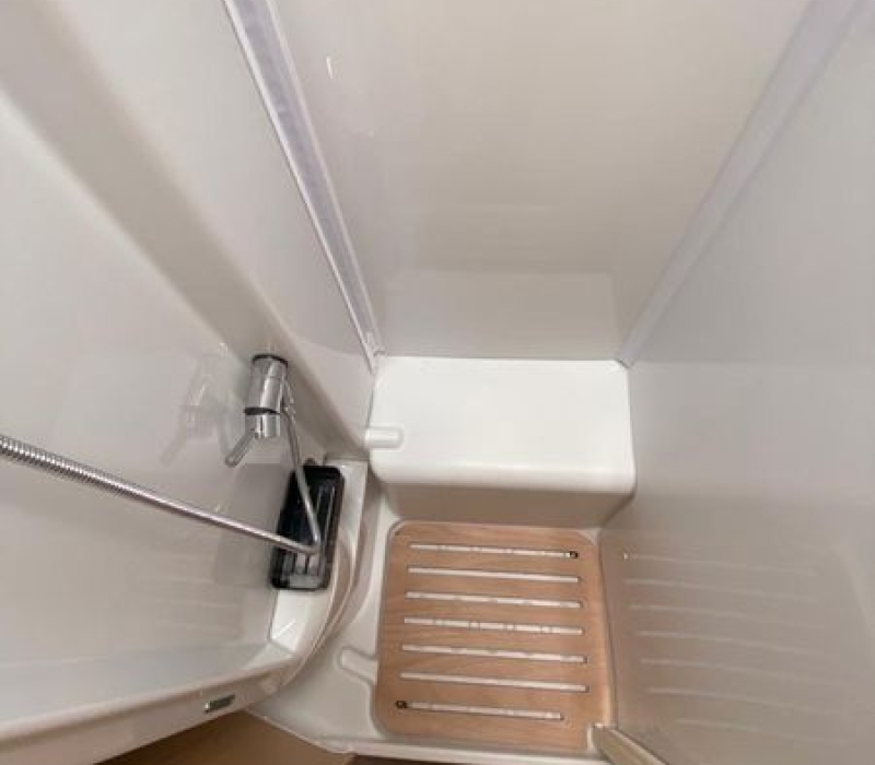 SEmintegrale 699_letti gemelli-garage grande-letto basculante-camper land 3000_brescia (63)