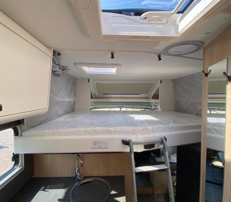 SEmintegrale 699_letti gemelli-garage grande-letto basculante-camper land 3000_brescia (70)