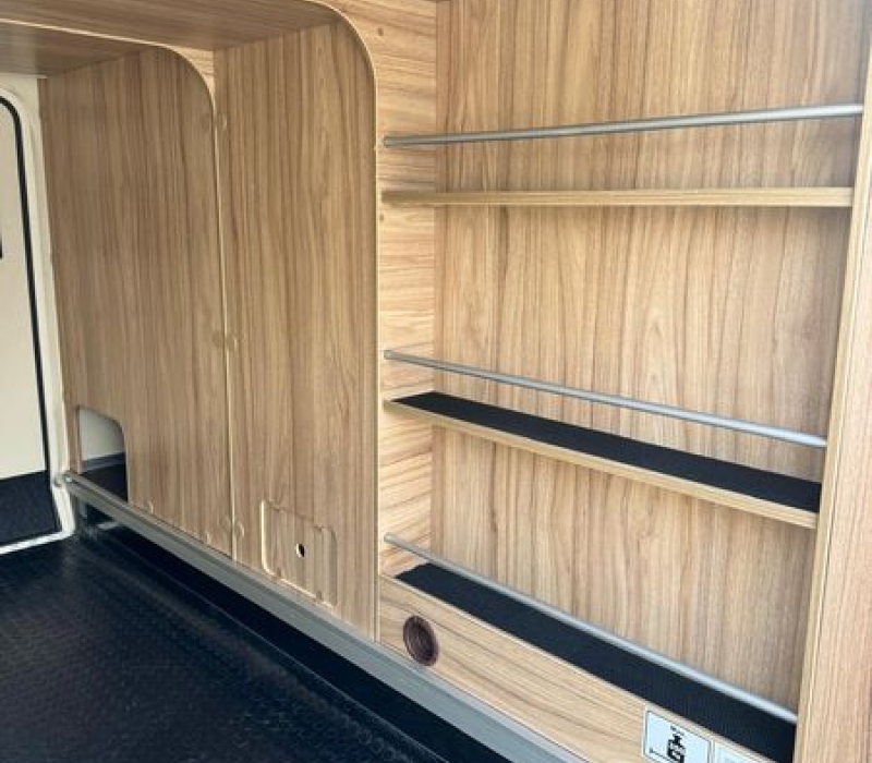 Motorhome Hymer Exsisi i 474-compatto-letti gemelli-usato-Camper land3000 (19)