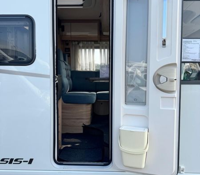 Motorhome Hymer Exsisi i 474-compatto-letti gemelli-usato-Camper land3000 (30)