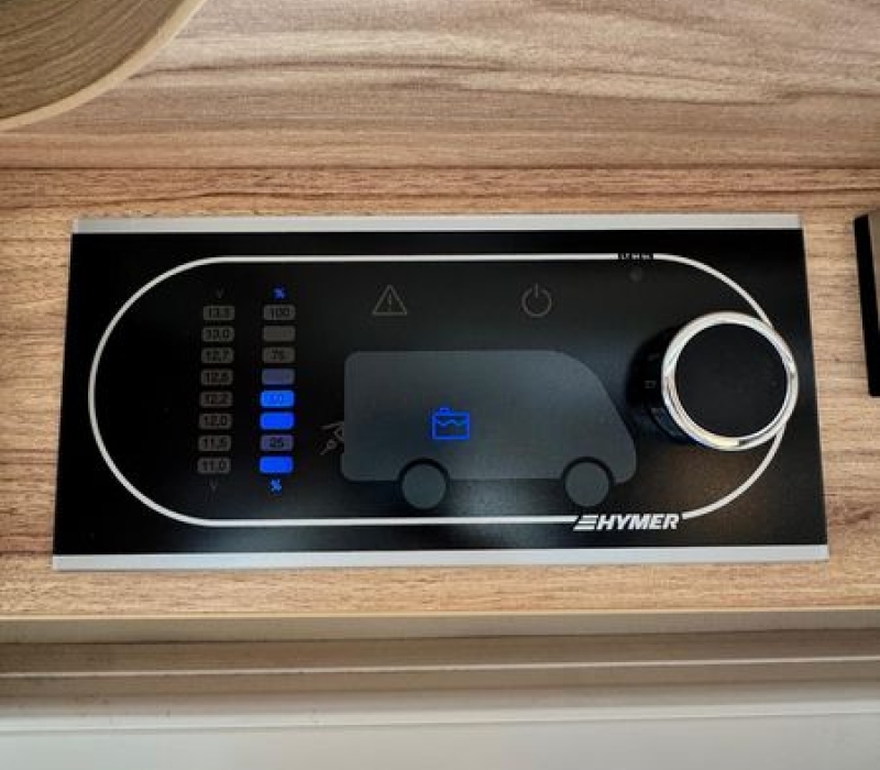 Motorhome Hymer Exsisi i 474-compatto-letti gemelli-usato-Camper land3000 (46)