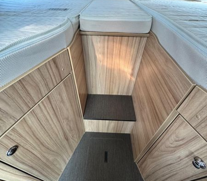 Motorhome Hymer Exsisi i 474-compatto-letti gemelli-usato-Camper land3000 (62)