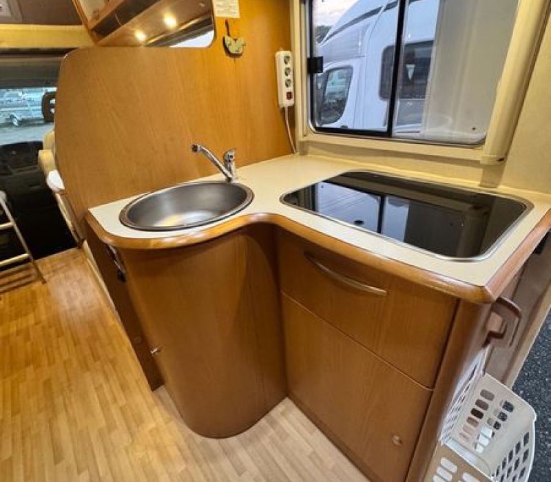 Miglior camper mansardato-usato Camper Land 3000_Brescia (26)