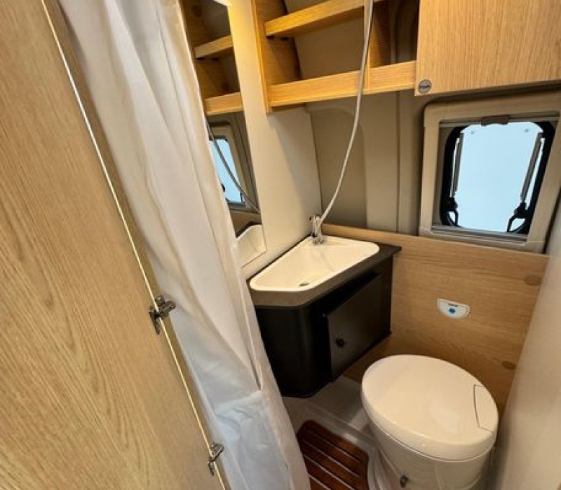 Camper furgonato usato laika Ecovip 540 concessionaria Brescia Camper Land 3000 (12)