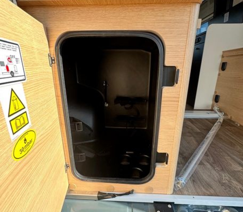 Camper furgonato usato laika Ecovip 540 concessionaria Brescia Camper Land 3000 (18)