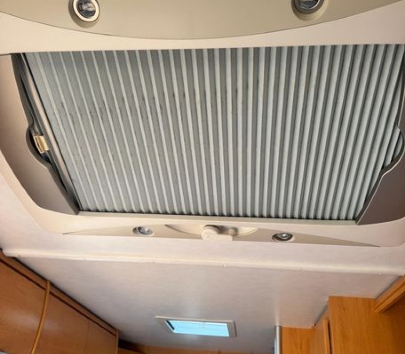 camper-mansardato-hymer-camp 682cl-2007-Brescia-camperland3000 (10)