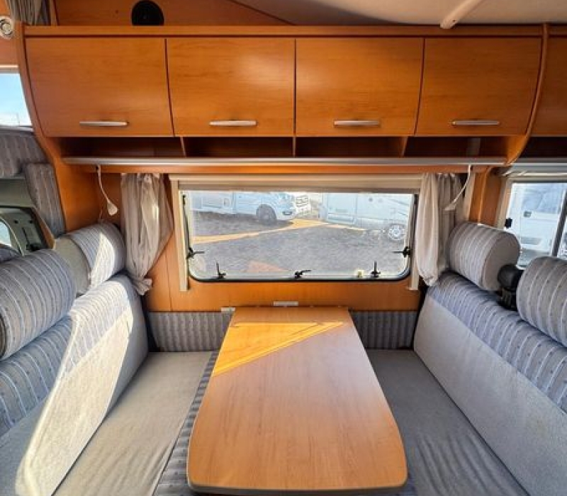 camper-mansardato-hymer-camp 682cl-2007-Brescia-camperland3000 (40)