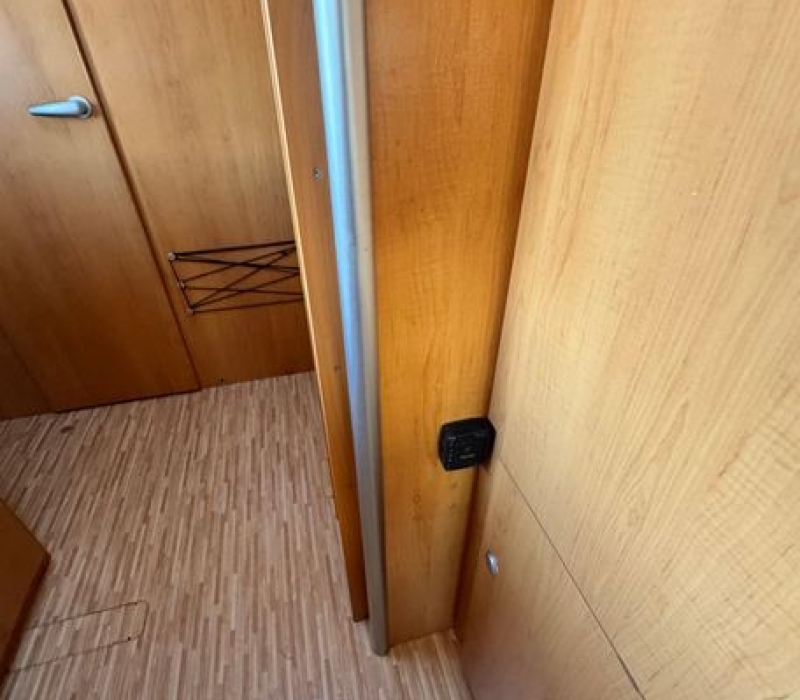 camper-mansardato-hymer-camp 682cl-2007-Brescia-camperland3000 (57)