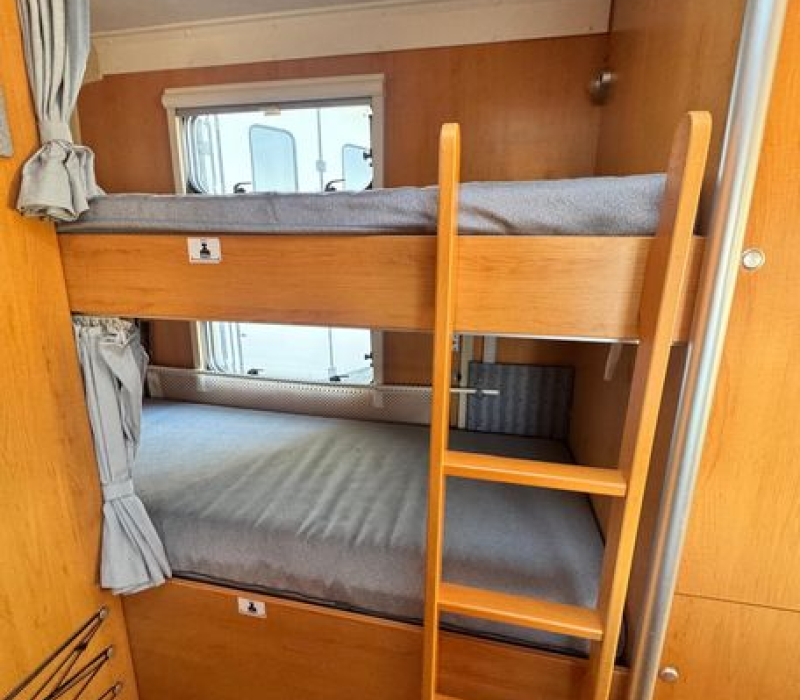 camper-mansardato-hymer-camp 682cl-2007-Brescia-camperland3000 (62)