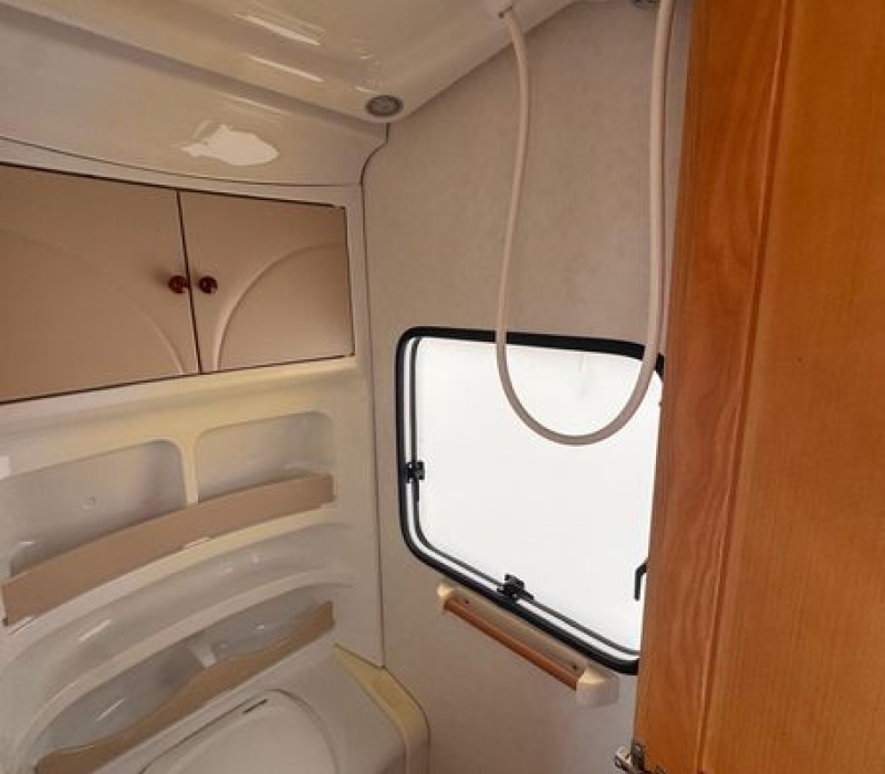 caravan-roulotte-usata-hobby-brescia-camperland3000-via serenissima-buffalora (12)