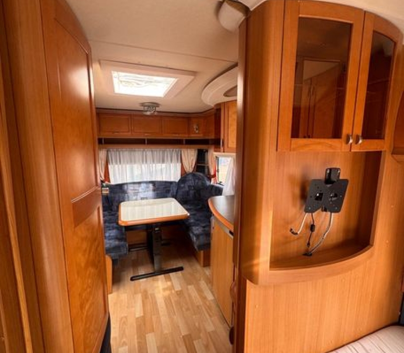 caravan-roulotte-usata-hobby-brescia-camperland3000-via serenissima-buffalora (55)