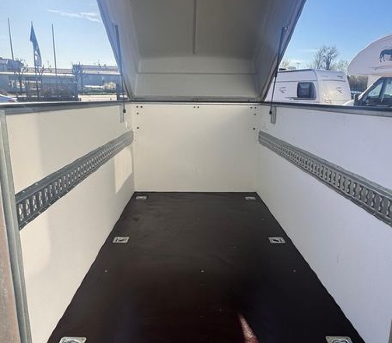 rimorchio-usato-furgonato-trasporto cose-brescia- camper land 3000 (34)