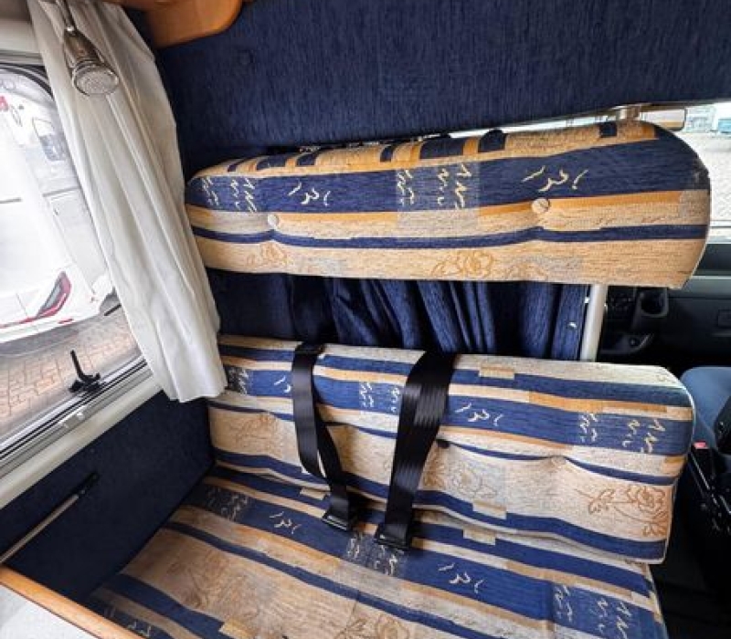 camper-mansardato.usato-mc louis-adatto-famiglia-prima esperienza-brescia- camper land 3000 (50)