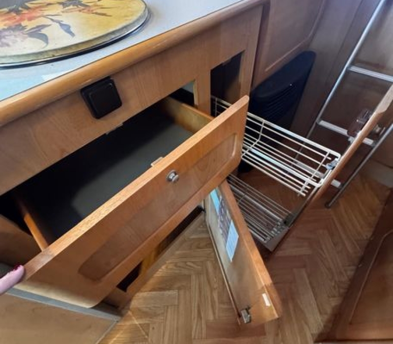camper-mansardato.usato-mc louis-adatto-famiglia-prima esperienza-brescia- camper land 3000 (23)