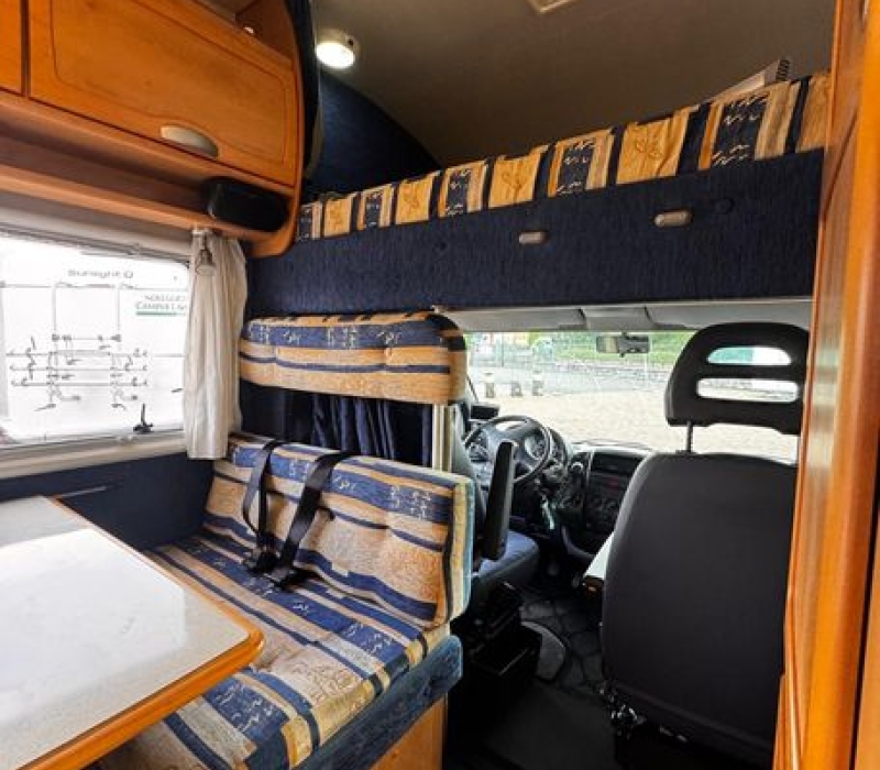camper-mansardato.usato-mc louis-adatto-famiglia-prima esperienza-brescia- camper land 3000 (52)